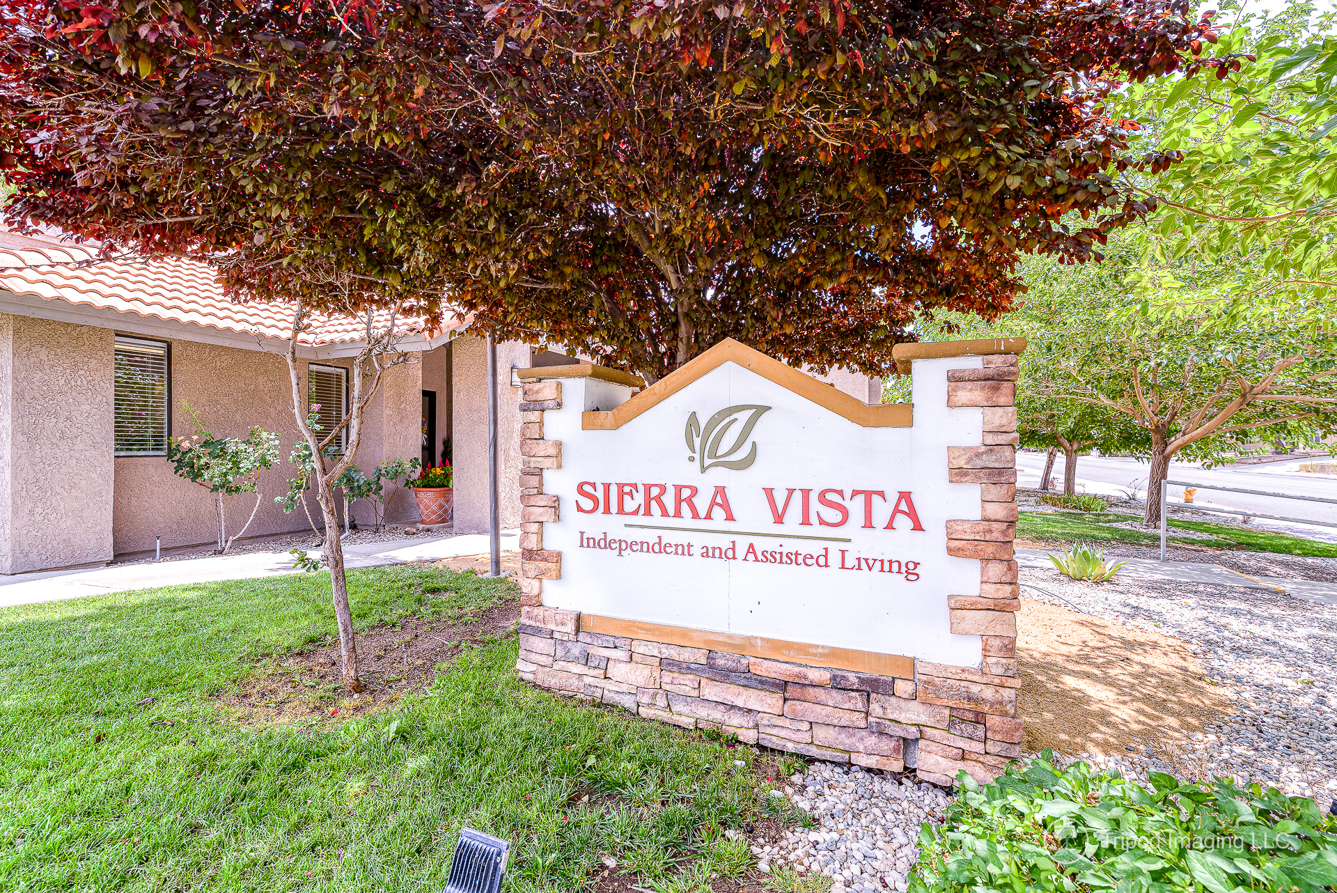 image of another bedroom with a table and chairs